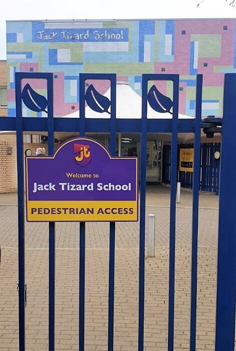 Jack Tizard School pedestrian access sign